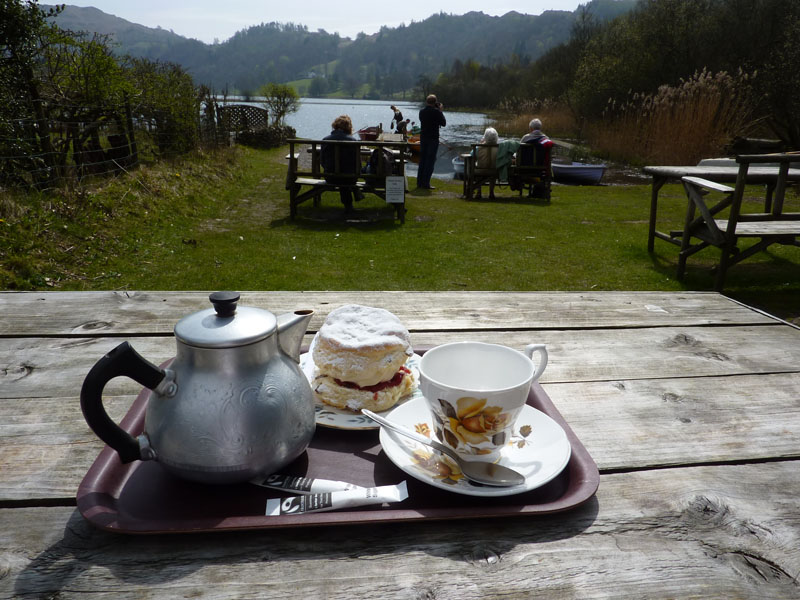 Tea and scones